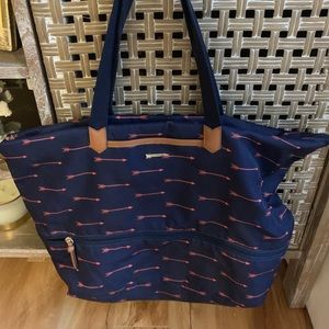 Stella & Dot Daytripper- Arrow